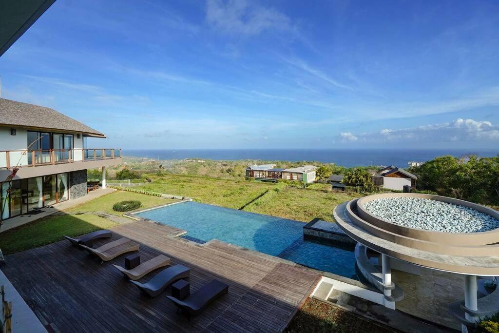 Grand Villa Uluwatu อูงาซัน ภายนอก รูปภาพ