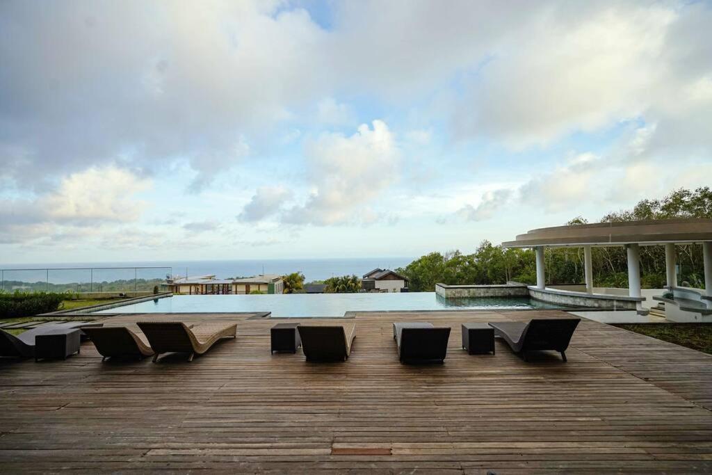 Grand Villa Uluwatu อูงาซัน ภายนอก รูปภาพ